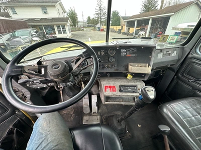 Used 2000 MACK RD688S Garbage trucks New Jersey US | Proxy Equipment #1377934