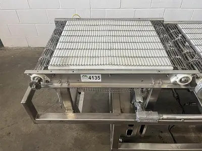 Three-Section Wire Mesh Conveyor with Rails