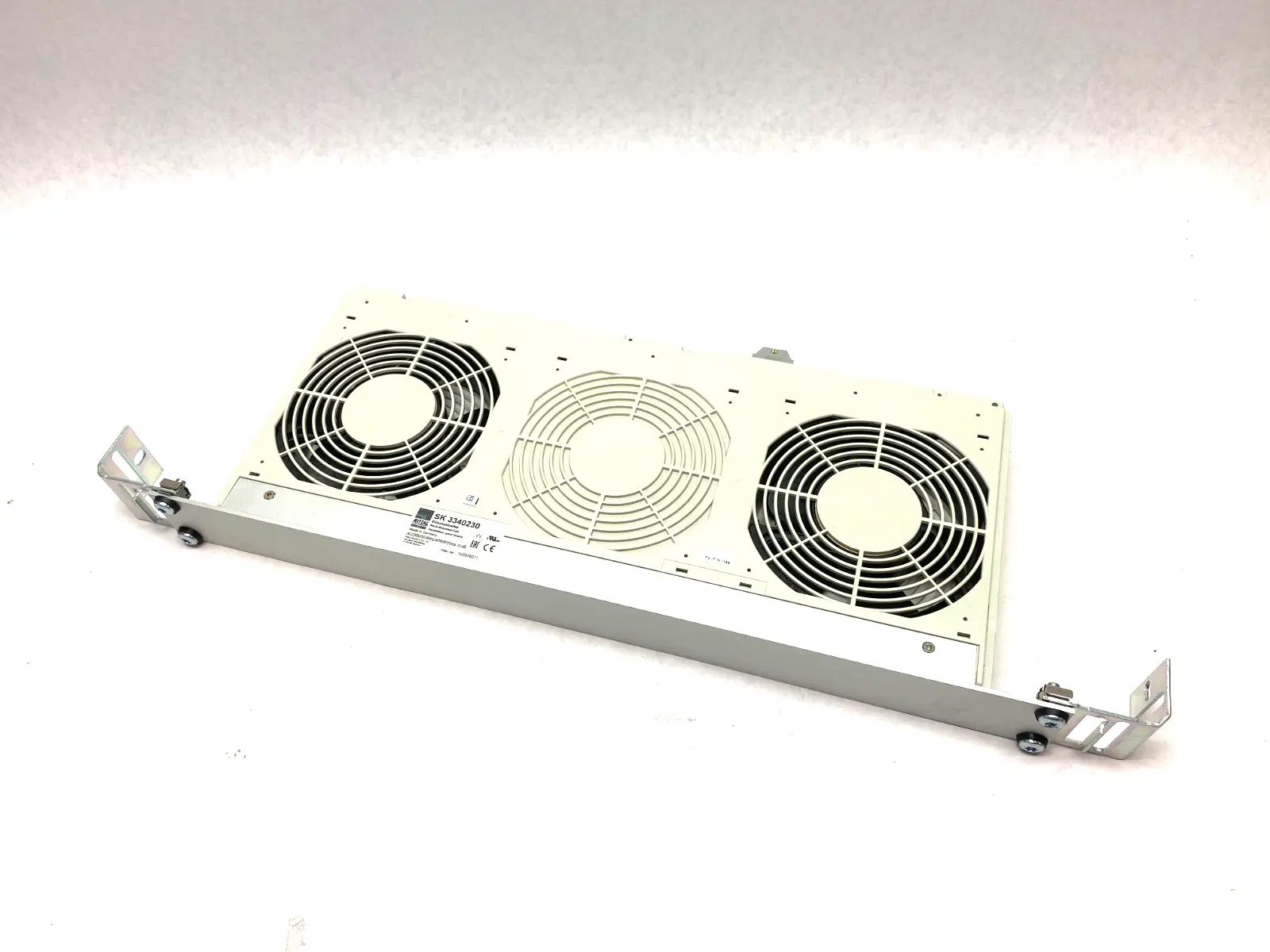 Used Rittal Rack-Mounted Fans for 19" SK 3340230 Fan Filter Units Michigan US | Maverick Industrial Sales #1393499