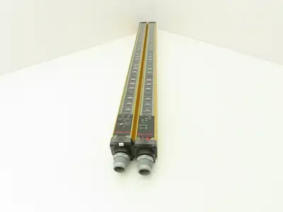 Honeywell FF-SYA30064C2R Safety Light Curtain Emitter Transmitter Set 670mm L