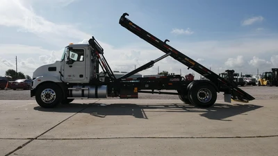 New | in-Stock 2025 MACK MD6 Rolloff Trucks Texas US | Roll Off Truck World #1491867