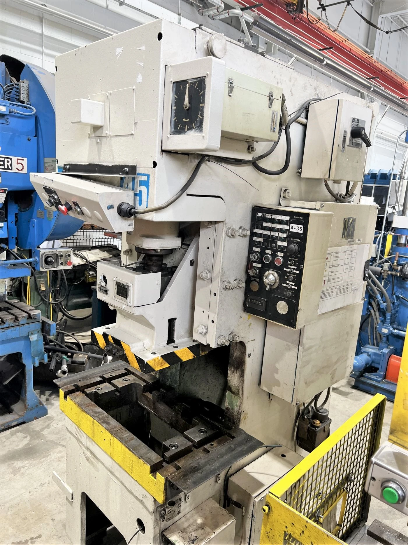 USED 1989 KOMATSU PRESSES KOMATSU OBS45-3 PRESS
