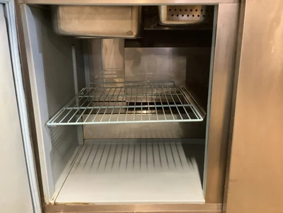 152-0344 Delfield 4472-30M 72” Self Contained Refrigerated Sandwich Prep Table