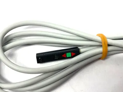 USED SMC AUTO SWITCH 2-COLOR INDICATION 3-WIRE 24VDC