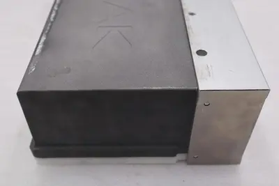 Allen Bradley iTrak Kinetix # 2198T-L16-T0504-A00N-2E1E-NS Ser. B AB STOCK 4984