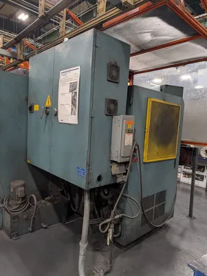 2009 Kuraki PA3512030 Manual Lathe 28" 4-Jaw Chuck; 460/3/60; Apprx. 120" distance between