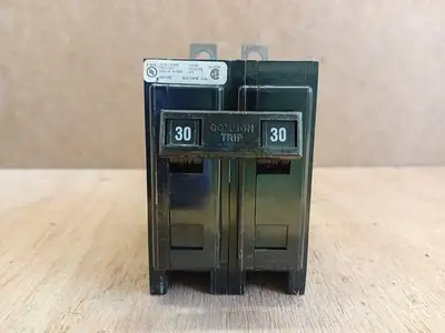 Used CUTLER-HAMMER BA230 Switchgears British Columbia CA | Lenmark #1438523