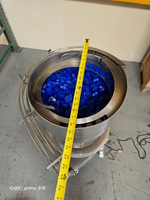 Lid unscrambler + Automatic inserting station Rental