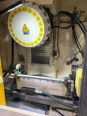Used 2020 FANUC ROBODRILL ALPHA D21LIB5 ADV Vertical Machining Centers Illinois US | Aucto #1306862