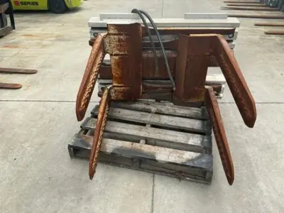 USED 2019 CASCADE 70D-42696