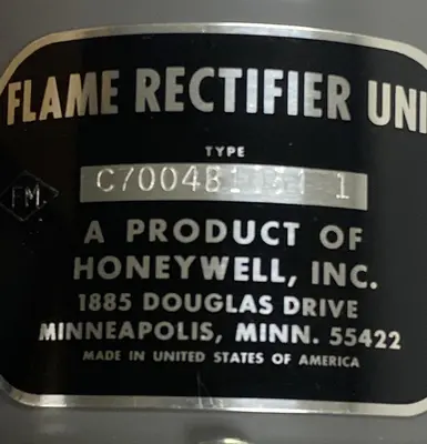 New | in-Stock HONEYWELL C7004B1051 HVAC Parts and Equipment | Surplus Asset Holdings #1199107