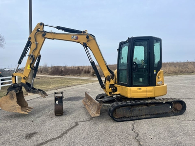 USED 2019 Caterpillar 305
