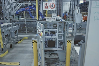 USED 2022 YASKAWA MOTOMAN GP25-12