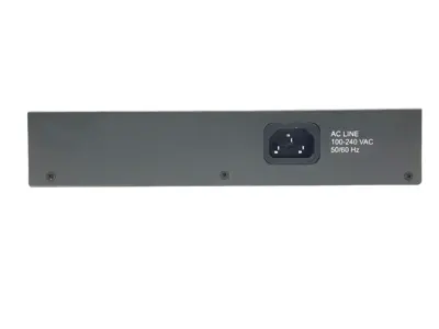 SMC-EZ1016DT | Unmanaged Fast Ethernet Switch, 16-Ports RJ-45 10/100 Mbps - Used