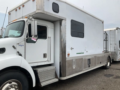 Used 1995 KENWORTH T300 Campers, Caravans, Motorhomes Michigan US | Miedema Asset Management Group #1342328