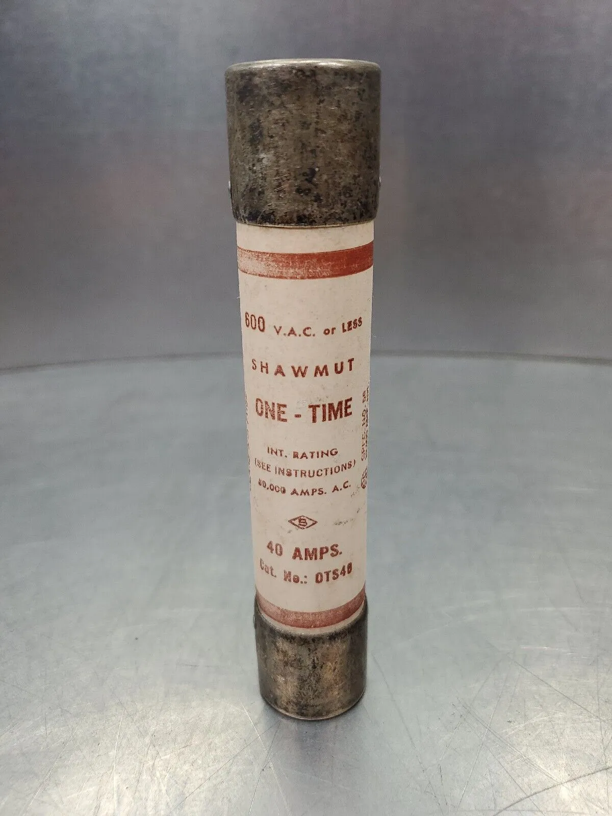 SHAWMUT OTS40 600VAC 40 AMP ONE-TIME FUSE. 4D