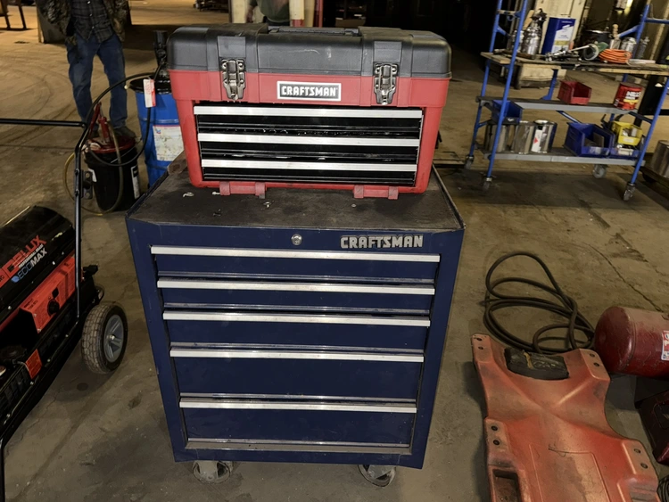 Used _UNKNOWN_ _UNKNOWN_ Tool Carts Michigan US | Miedema Asset Management Group #1097736