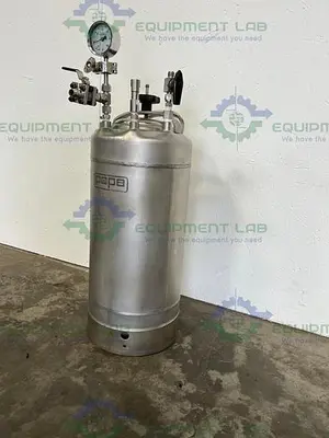 USED POPE SCIENTIFIC 17 LITER PRESSURE VESSEL 100 PSI AT 100°F W/ GAUGE & DIP TUBE