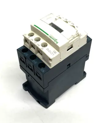 Used SCHNEIDER ELECTRIC IEC CONTACTOR, TESYS DECA, NONREVERSING, 12A PLC Contactors | Maverick Industrial Sales #1099124