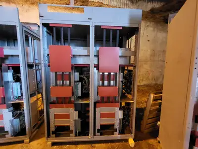 4160 Volts, Series 81000 Two-Column Motor Control Center (MCC) Section