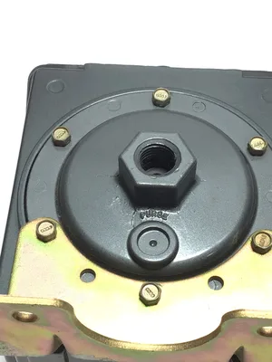 United Electric H300 Pressure Controller