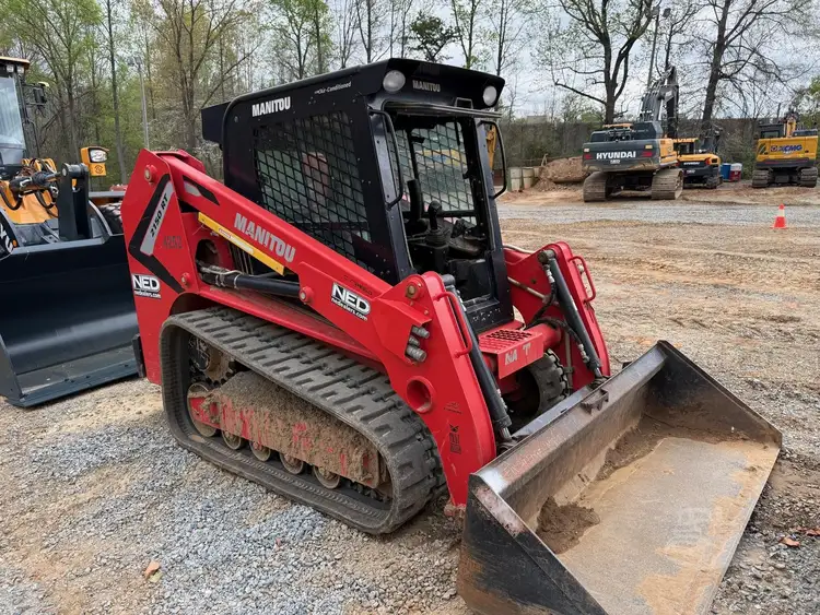 New | in-Stock 2023 MANITOU 2150RT Compact Track Loaders North Carolina US | National Equipment Dealers #1422805