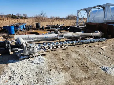 Used _UNKNOWN_ _UNKNOWN_ Cement Silo Quebec CA | DIT Equip #1412365