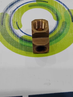 UNBRANDED BRASS UNION TEE- LOT OF 8 UNITS