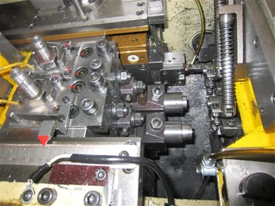 Used 2005 JERN YAO JBF 10B2S Bolt Making Machines New York US | Barbarotto Int'l Sales Corp #1332990