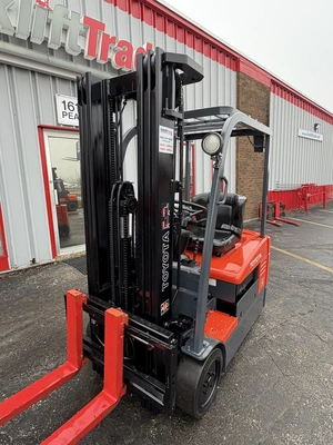 USED 2010 TOYOTA 7FBEU15