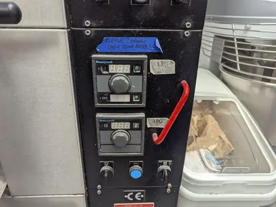 Used 2003 BONGARD _UNKNOWN_ Ovens British Columbia CA | Steep Hill Equipment Solutions #1292305