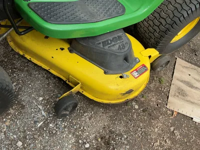 USED JOHN DEERE LA145