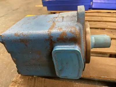 Used REFURBISHED 45V50A-1A22 Pumps | Surplus Asset Holdings #1206193