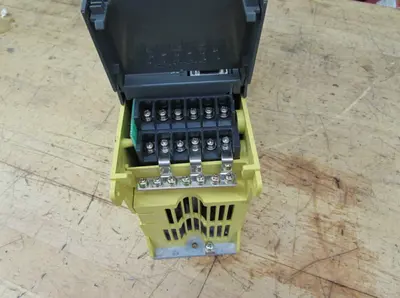 USED USED FANUC PARTS AND TOOLING A06B-600-H304