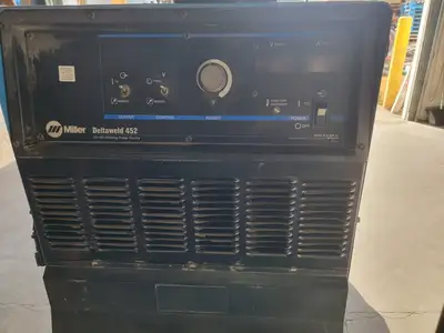 USED MILLER DELTAWELD 452