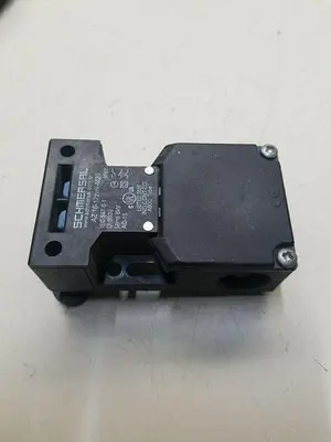 USED SCHMERSAL AZ16-12ZVRK-M20