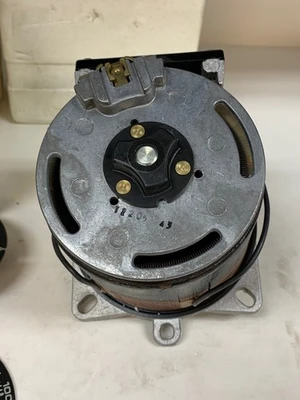 NEW SUPERIOR ELECTRIC 216CU