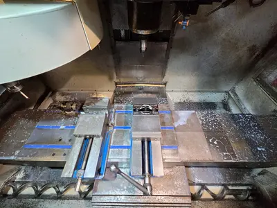 Used 2010 HAAS VF-2 Vertical Machining Centers Illinois US | Machinery Marketing International #1323243