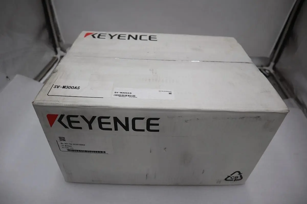 KEYENCE SERVO MOTOR 3KW SV-M300AS / SVM300AS NEW IN BOX STOCK 4424A