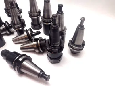 Toolholder | CNC Milling s LOT OF 15 Various - Used
