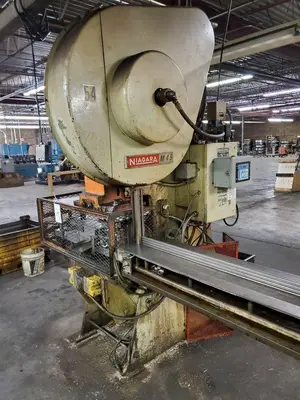 USED NIAGARA M-45