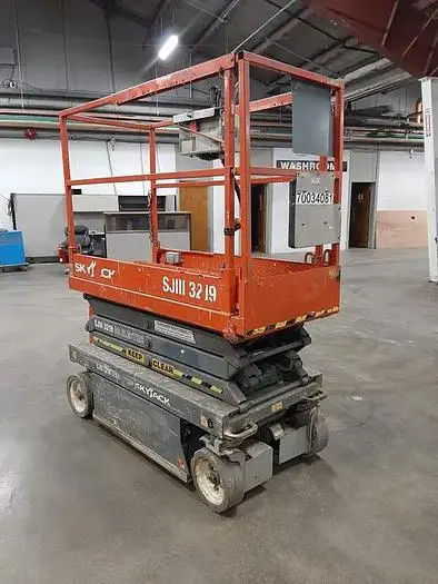 Used SKYJACK SJIII 3219 Manlifts Ontario CA | OAK BAY MARKETING #393936