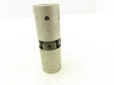 Grey & Prior 5/8"X3/4" Universal Joint 5/8"-ID x 3/4"-ID Keyed 4.5"L x 1-1/2" OD