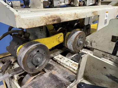 Weinig Lateral Feeder