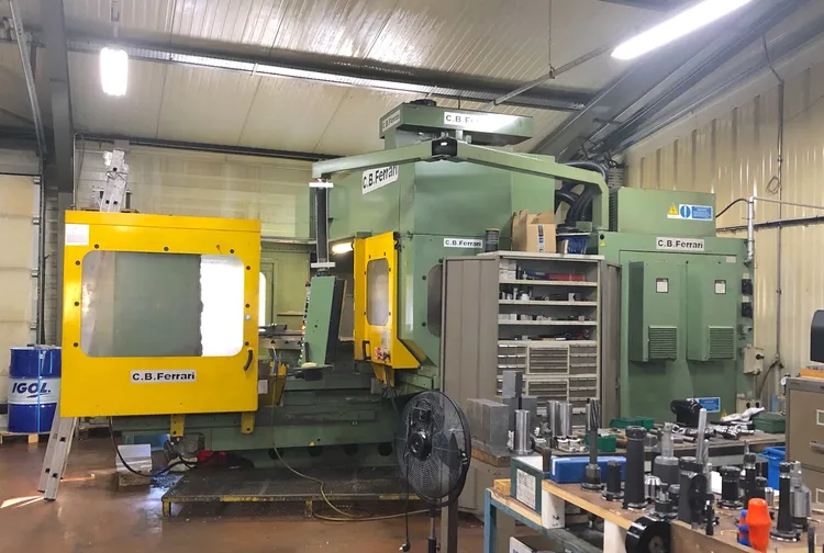 Used CB FERRARI D21 Vertical Machining Centers (5-Axis or More) IT | Gamba Macchine Srl #1281203