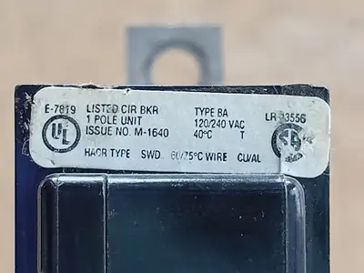 Used CUTLER-HAMMER BAB1015 Switchgears British Columbia CA | Lenmark #1438666
