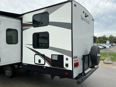 Used 2019 HEARTLAND NORTH TRAIL CALIBER 31BHDD Campers, Caravans, Motorhomes Michigan US | Miedema Asset Management Group #1474478