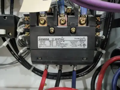 Full Voltage Non-Reversing MCC Bucket Size 3