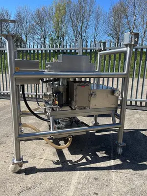 Used FREWITT MF-6 Granulators GB | Perry Equipment #1269542