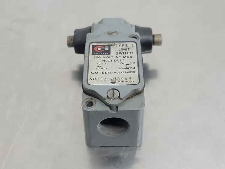 Used CUTLER-HAMMER 10316H294B Switchgears British Columbia CA | Lenmark #244775